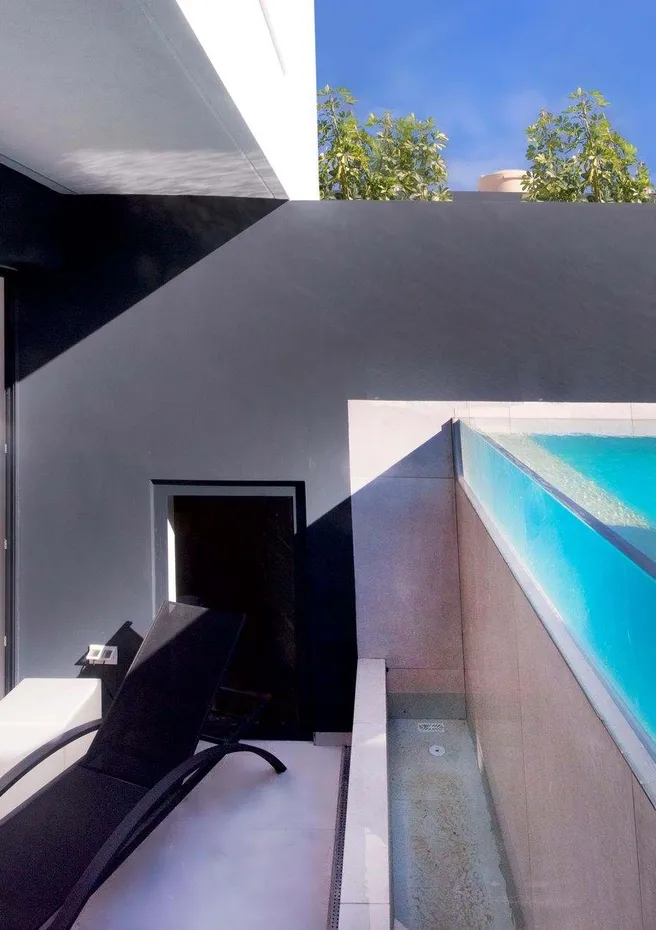 Dimalbir Villas: piscina privada